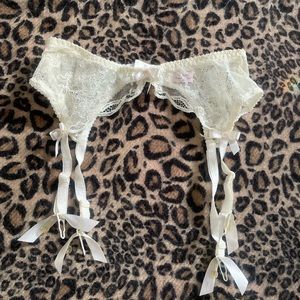 Agent Provocateur Cream Love Garter Belt Suspender